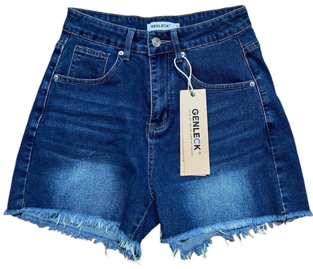 Genleck Shorts NWT Women Size 10 Light Blue Denim Zip Cut Off